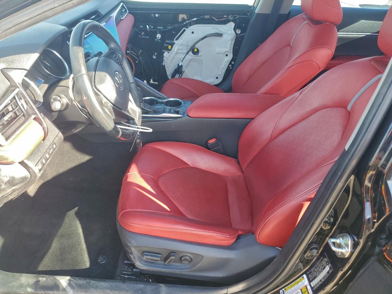 2018 TOYOTA CAMRY XSE photo 7