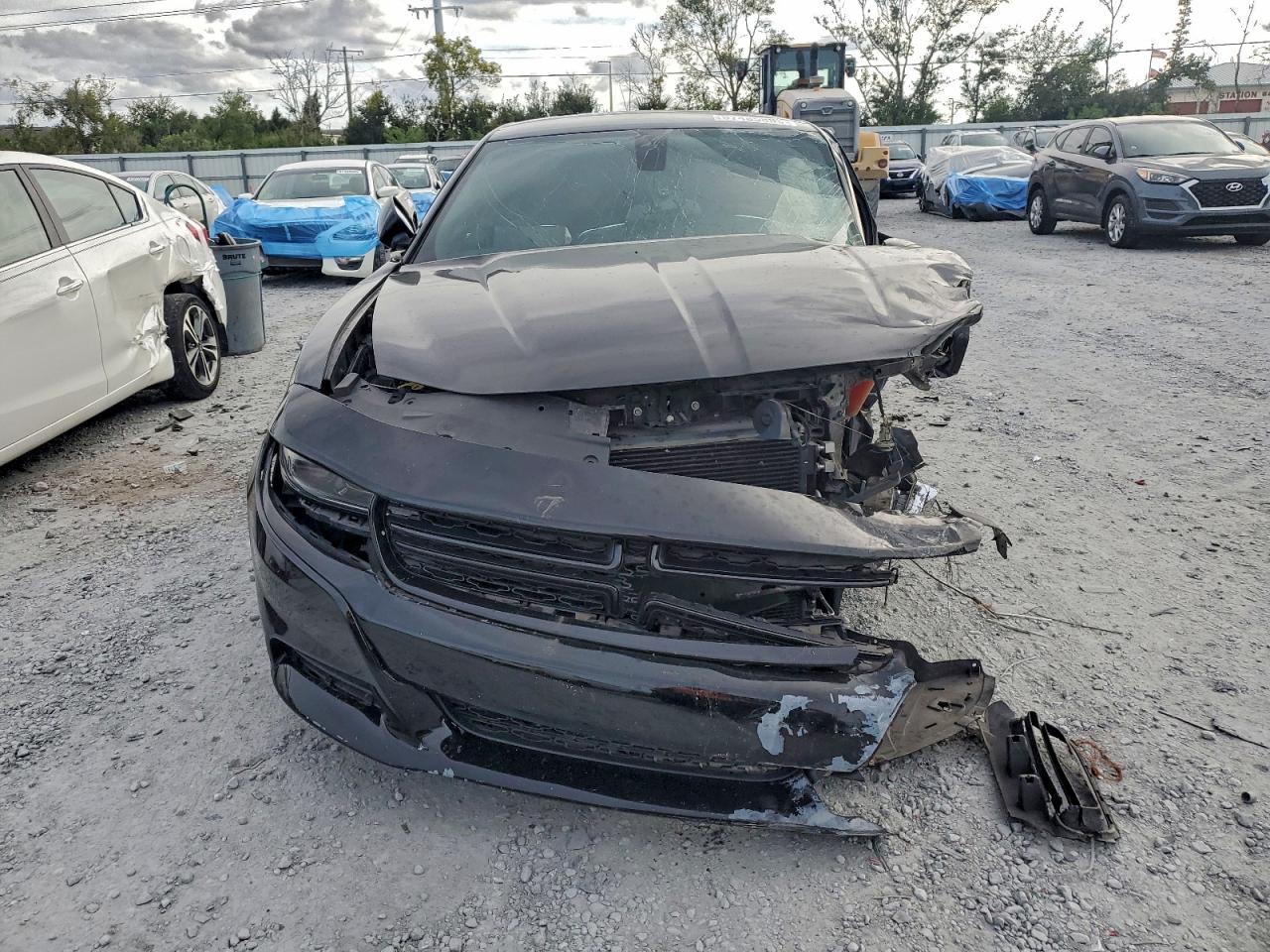2016 DODGE CHARGER SXT photo 5