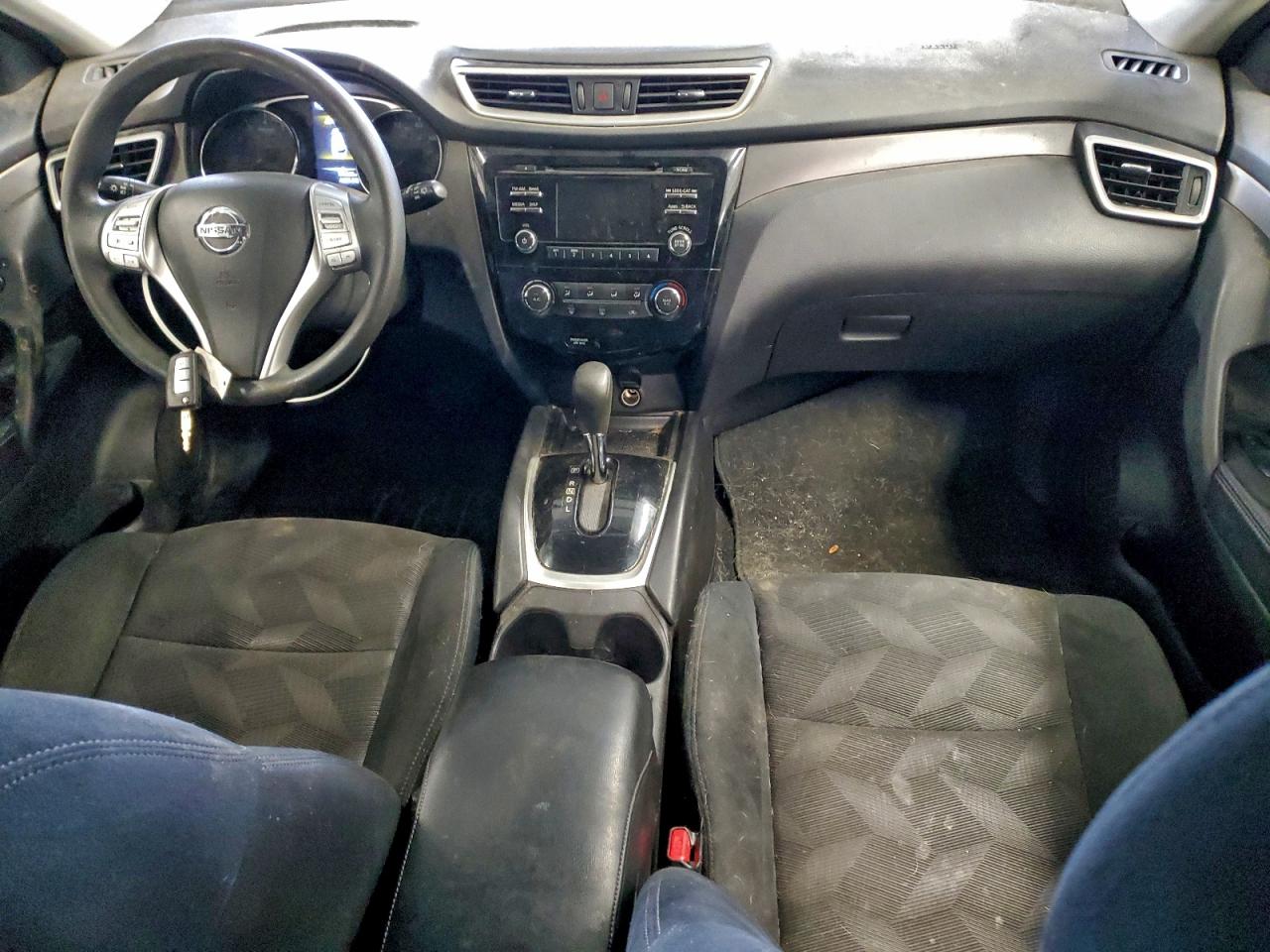 2014 NISSAN ROGUE S photo 8
