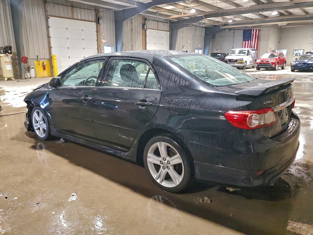 2013 TOYOTA COROLLA BASE photo 2
