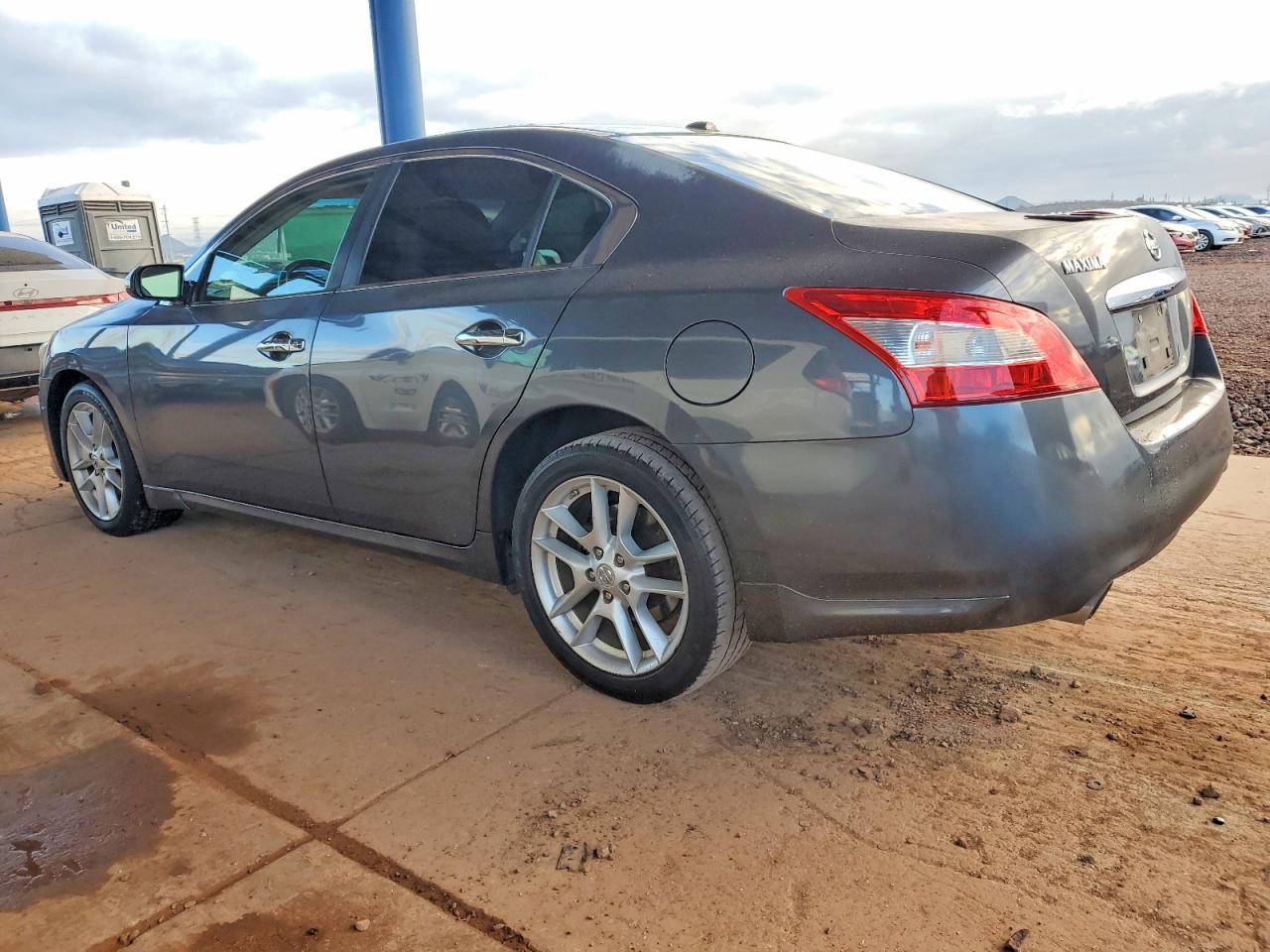 2009 NISSAN MAXIMA S photo 3
