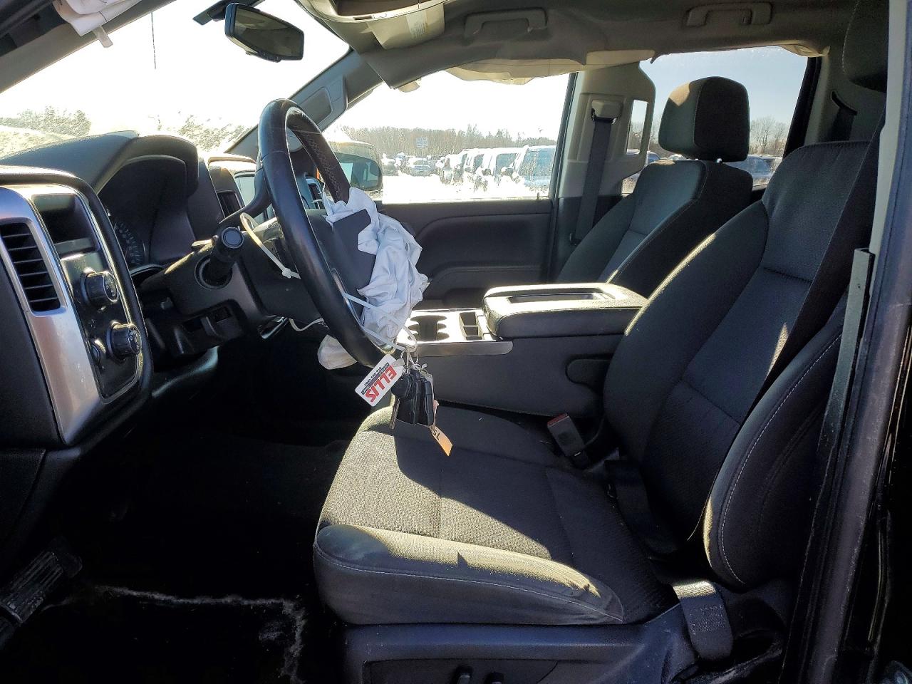 2018 CHEVROLET SILVERADO K1500 LT photo 7