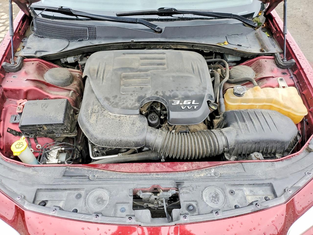 2018 CHRYSLER 300 TOURING photo 11