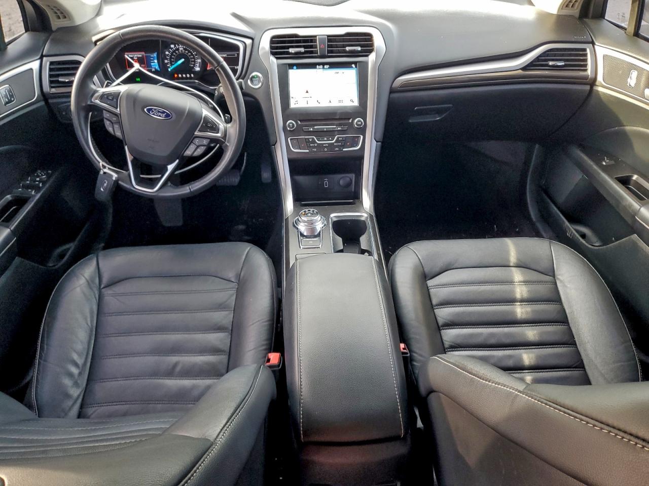2017 FORD FUSION SE photo 8