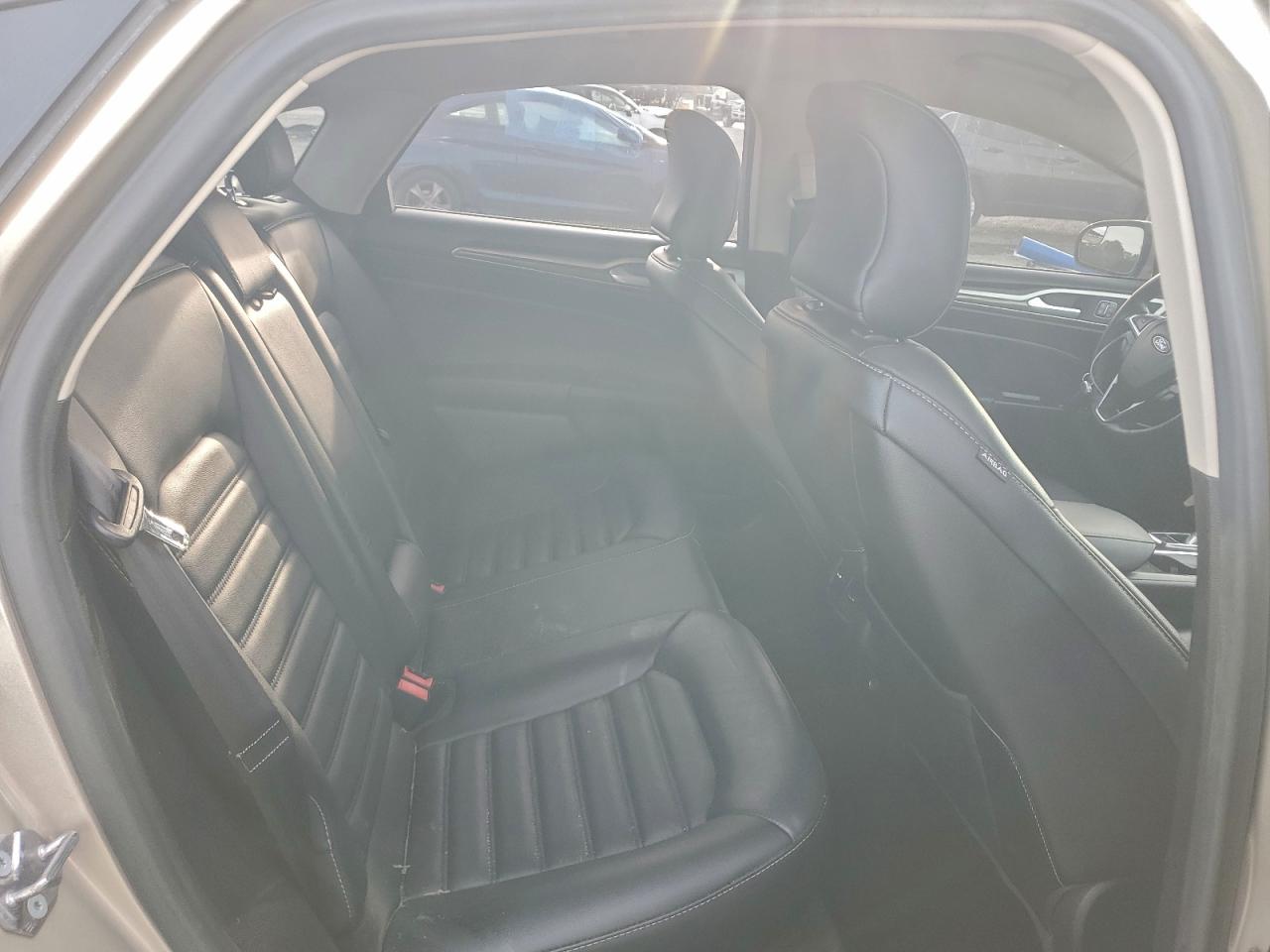 2017 FORD FUSION SE photo 10