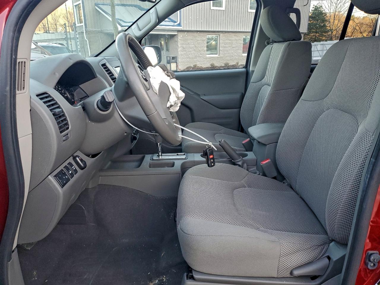 2019 NISSAN FRONTIER S photo 7