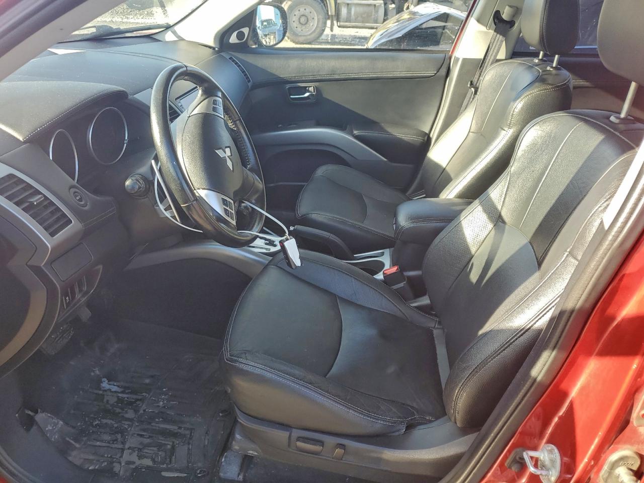 2012 MITSUBISHI OUTLANDER GT photo 7