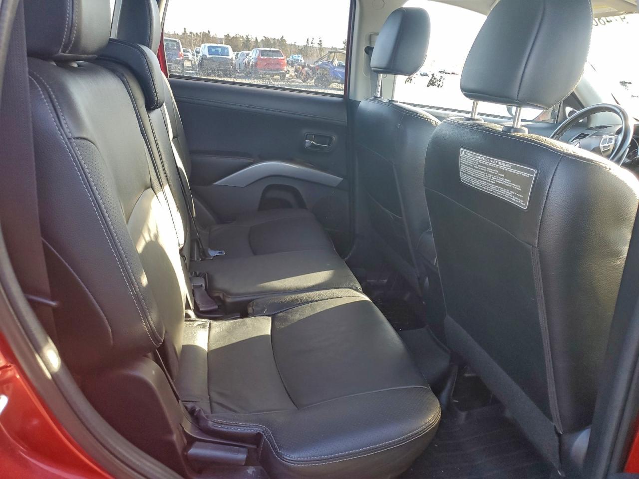 2012 MITSUBISHI OUTLANDER GT photo 11