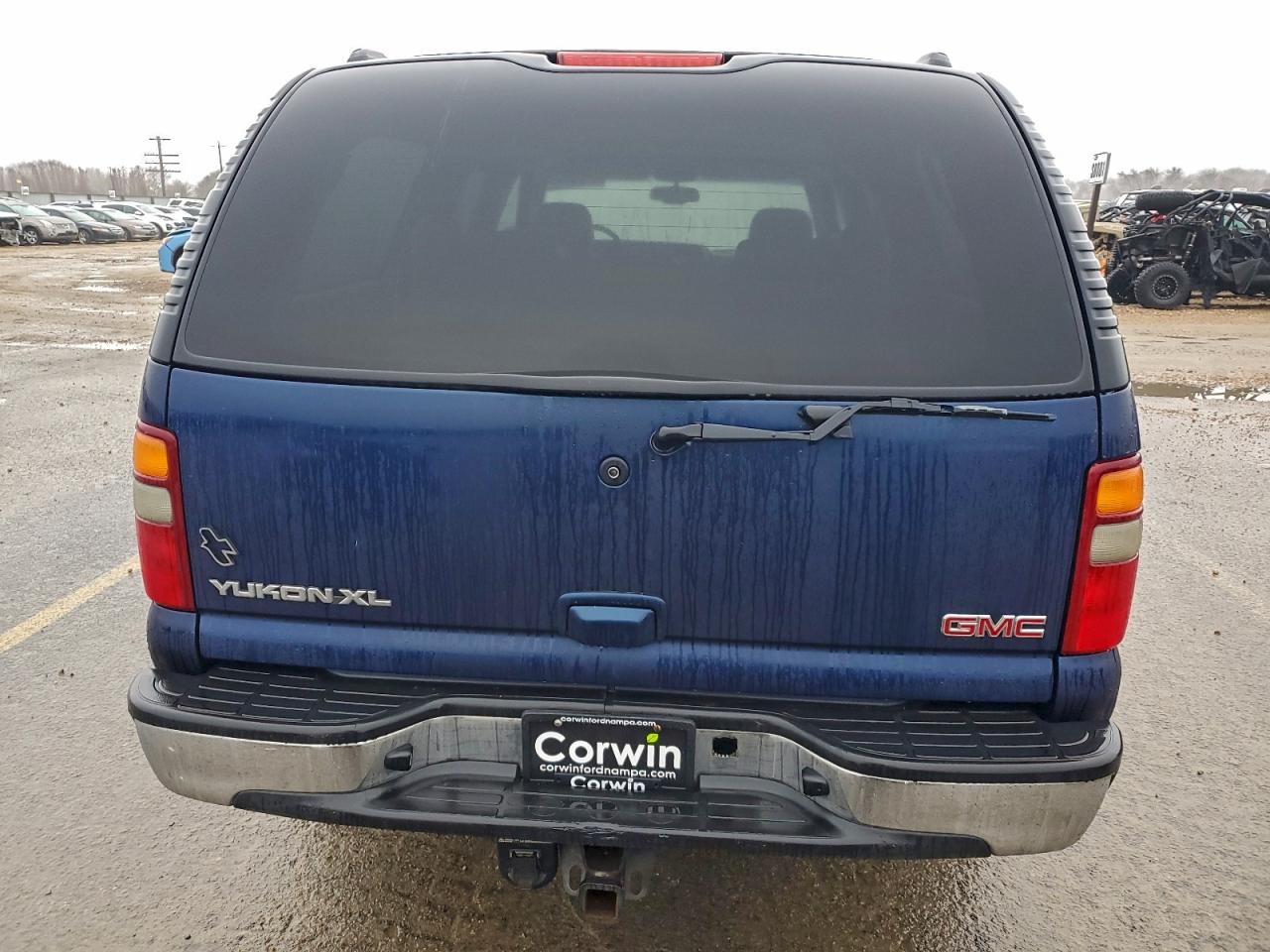 2003 GMC YUKON XL K1500 photo 6