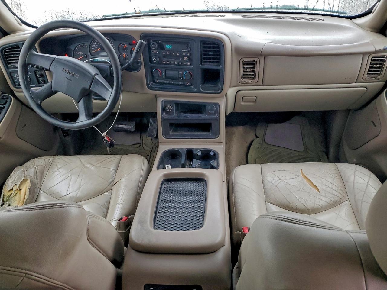 2003 GMC YUKON XL K1500 photo 8