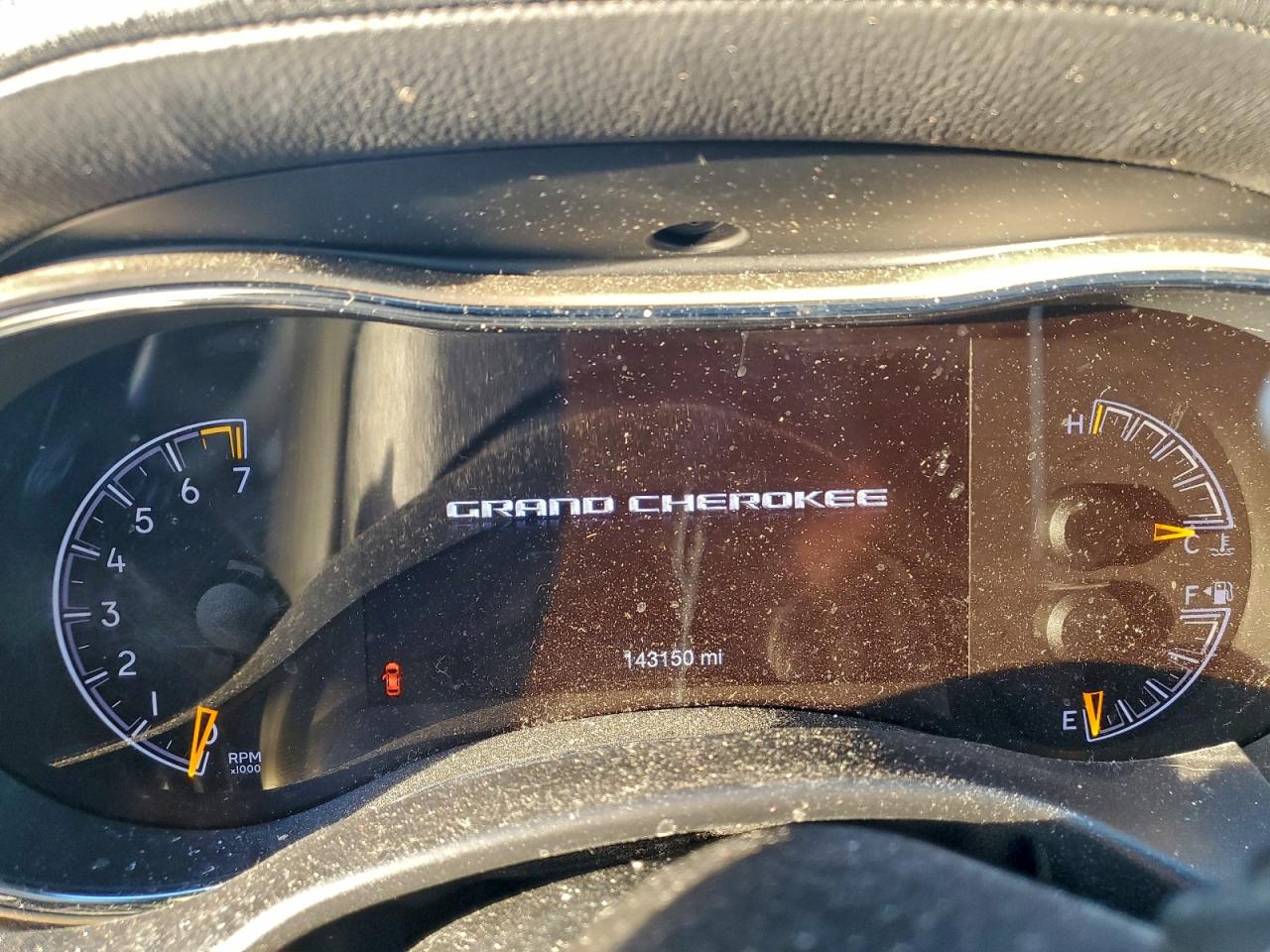 2016 JEEP GRAND CHEROKEE OVERLAND photo 9