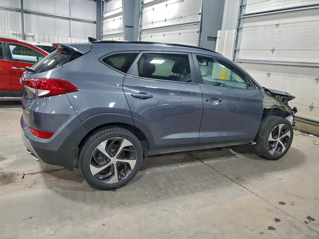 2018 HYUNDAI TUCSON VALUE photo 3