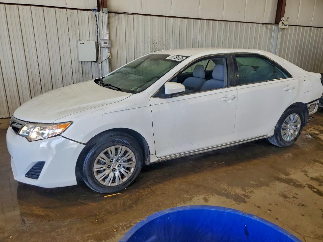 2013 TOYOTA CAMRY