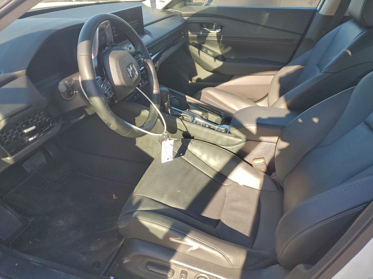 2025 HONDA ACCORD TOURING HYBRID photo 7