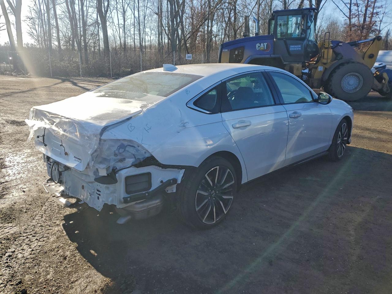 2025 HONDA ACCORD TOURING HYBRID photo 3