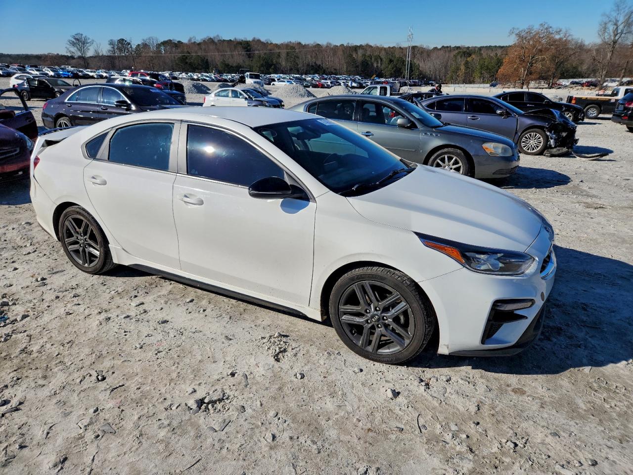 2021 KIA FORTE GT LINE photo 4