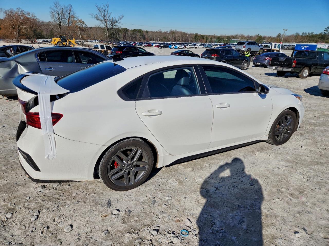 2021 KIA FORTE GT LINE photo 3