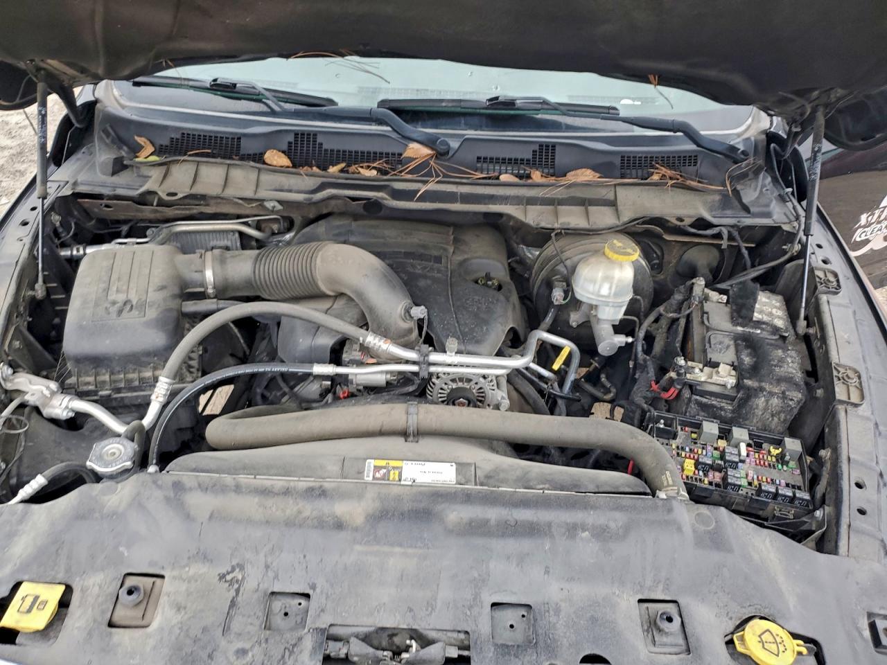 2019 RAM 1500 CLASSIC SLT photo 11