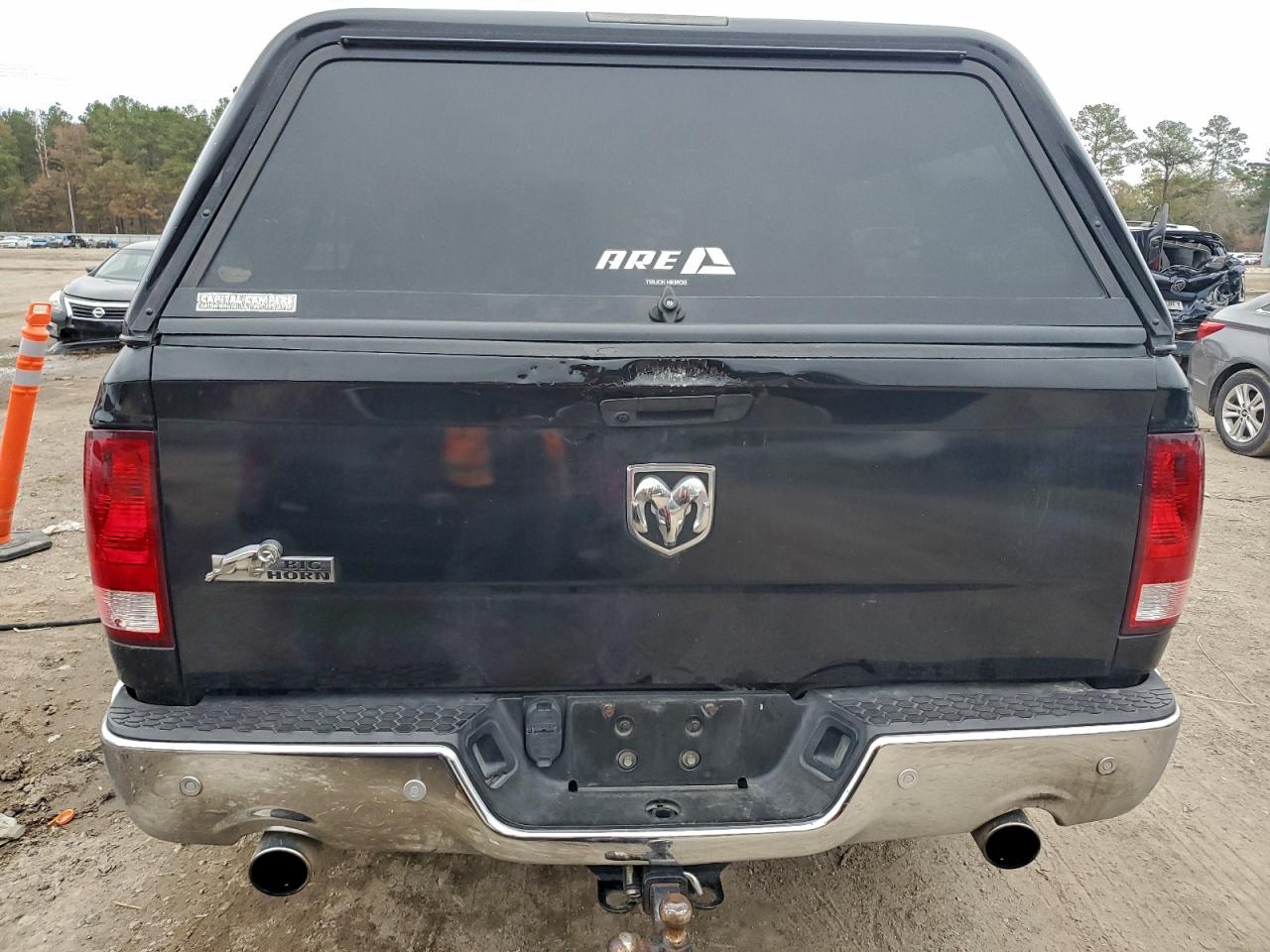 2019 RAM 1500 CLASSIC SLT photo 6
