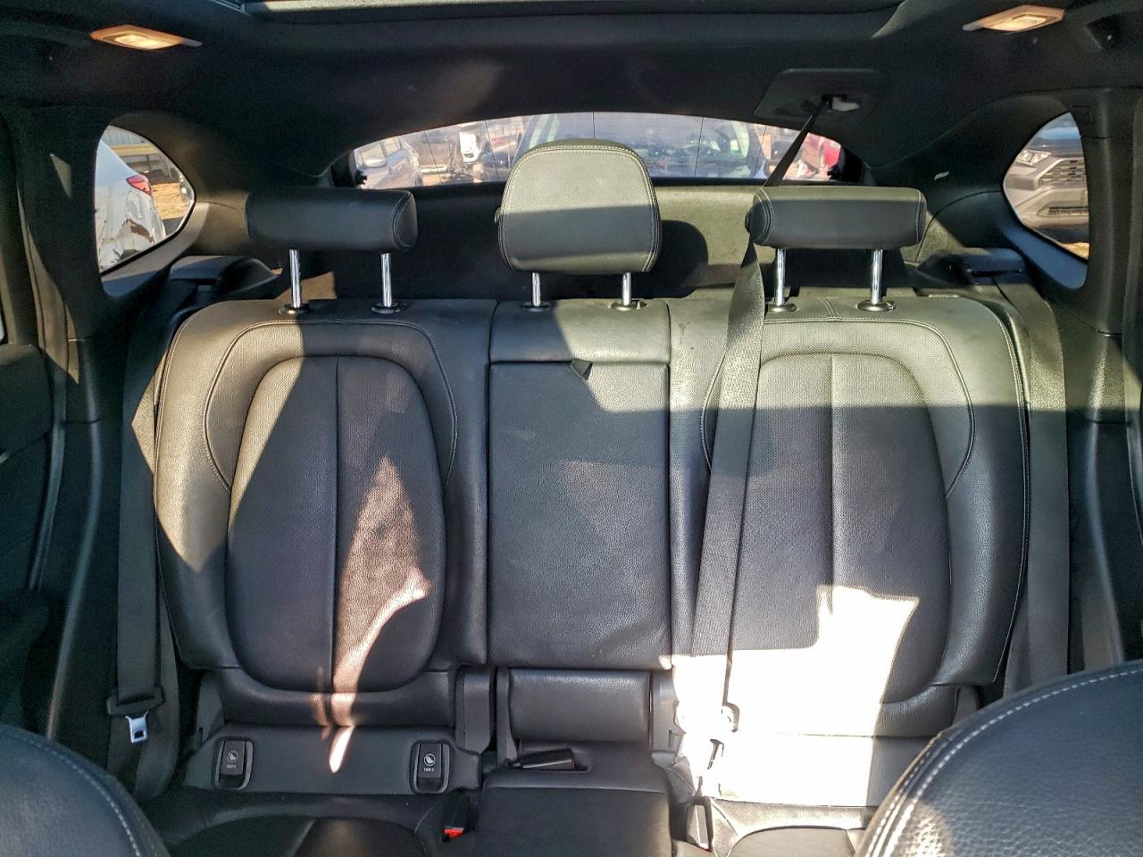 2016 BMW X1 XDRIVE28I photo 10