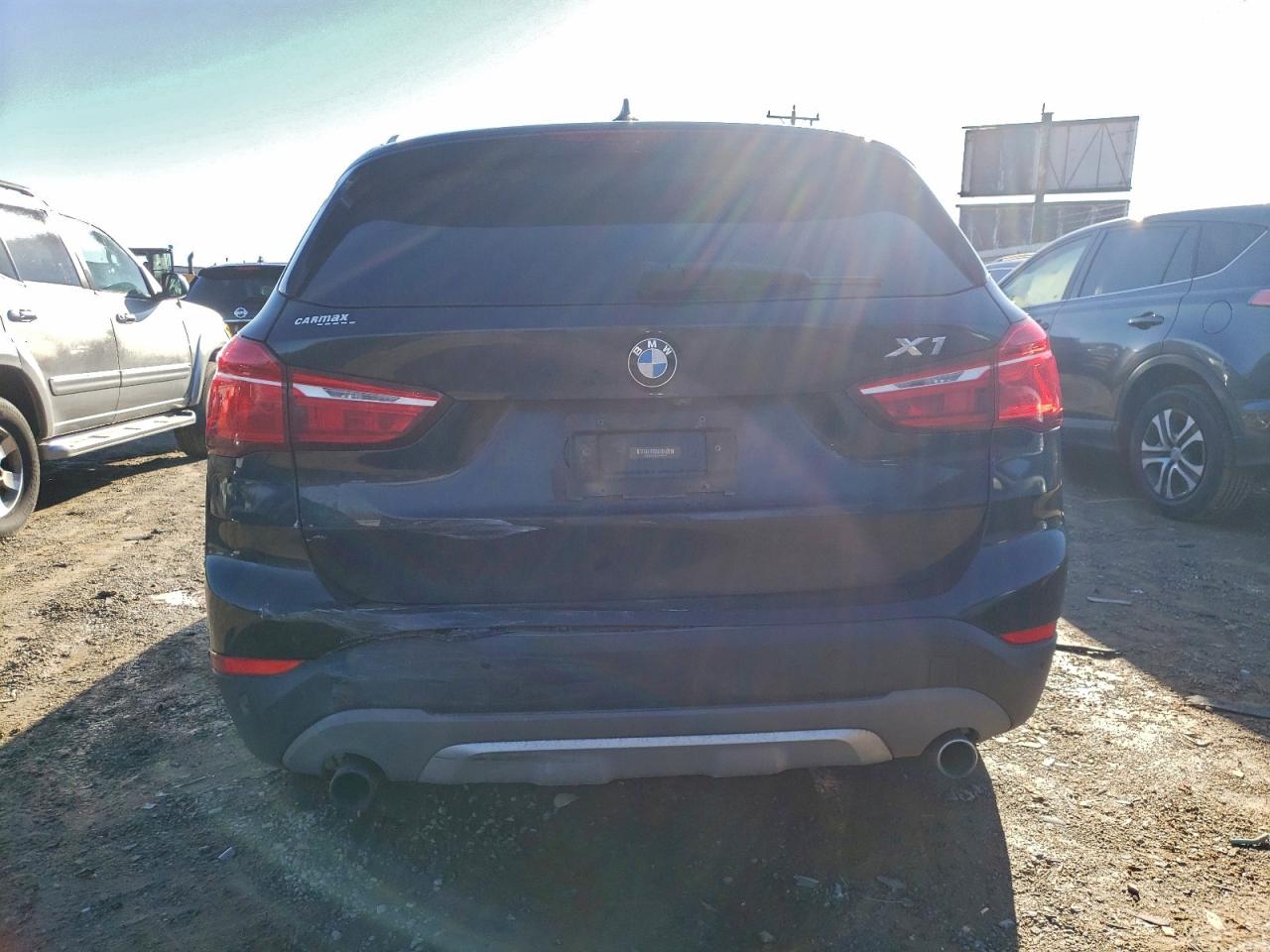 2016 BMW X1 XDRIVE28I photo 6