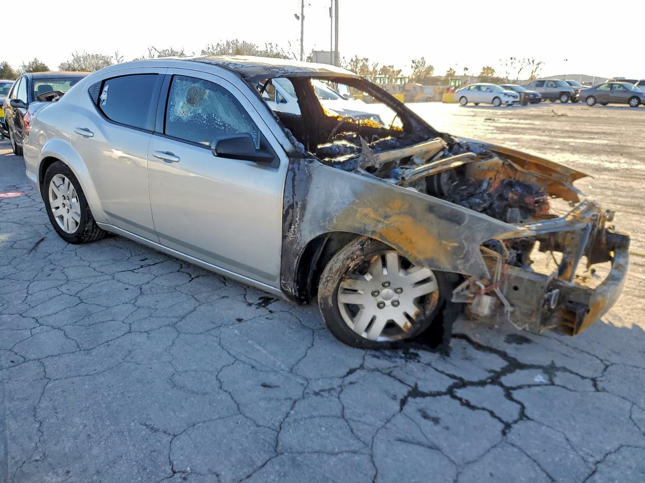 2011 DODGE AVENGER EXPRESS photo 4
