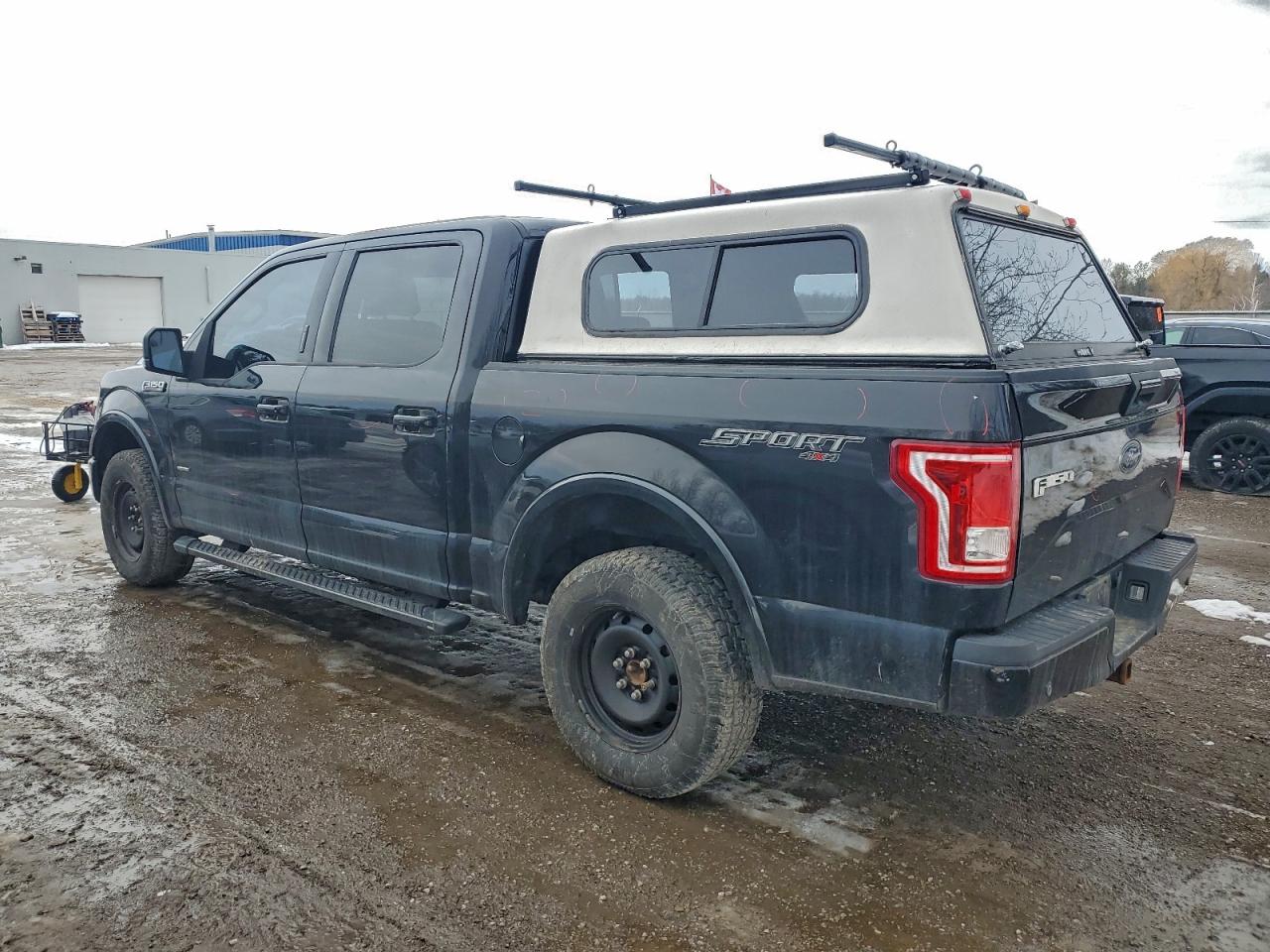 2015 FORD F150 SUPERCREW photo 2