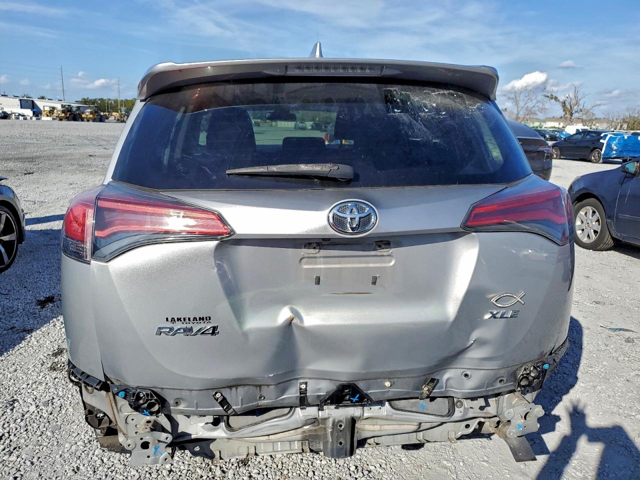2018 TOYOTA RAV4 ADVENTURE photo 6