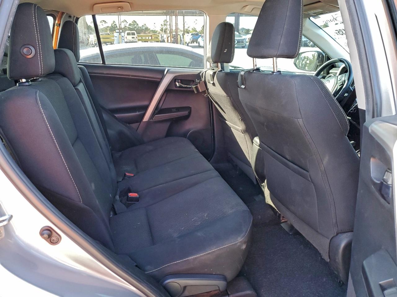 2018 TOYOTA RAV4 ADVENTURE photo 11
