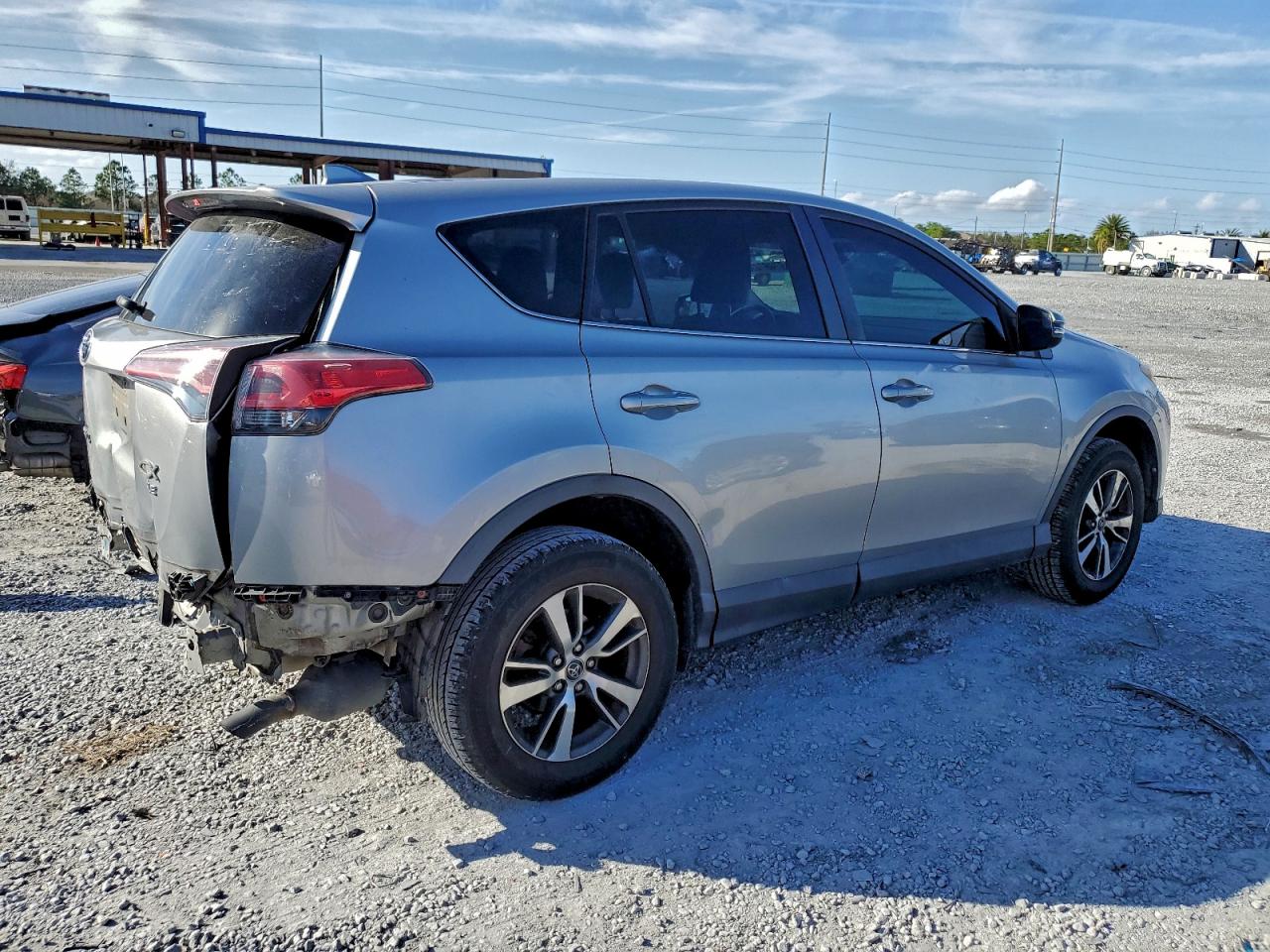 2018 TOYOTA RAV4 ADVENTURE photo 3
