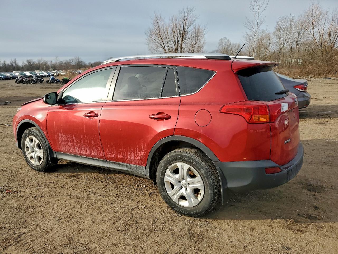 2014 TOYOTA RAV4 LE photo 2