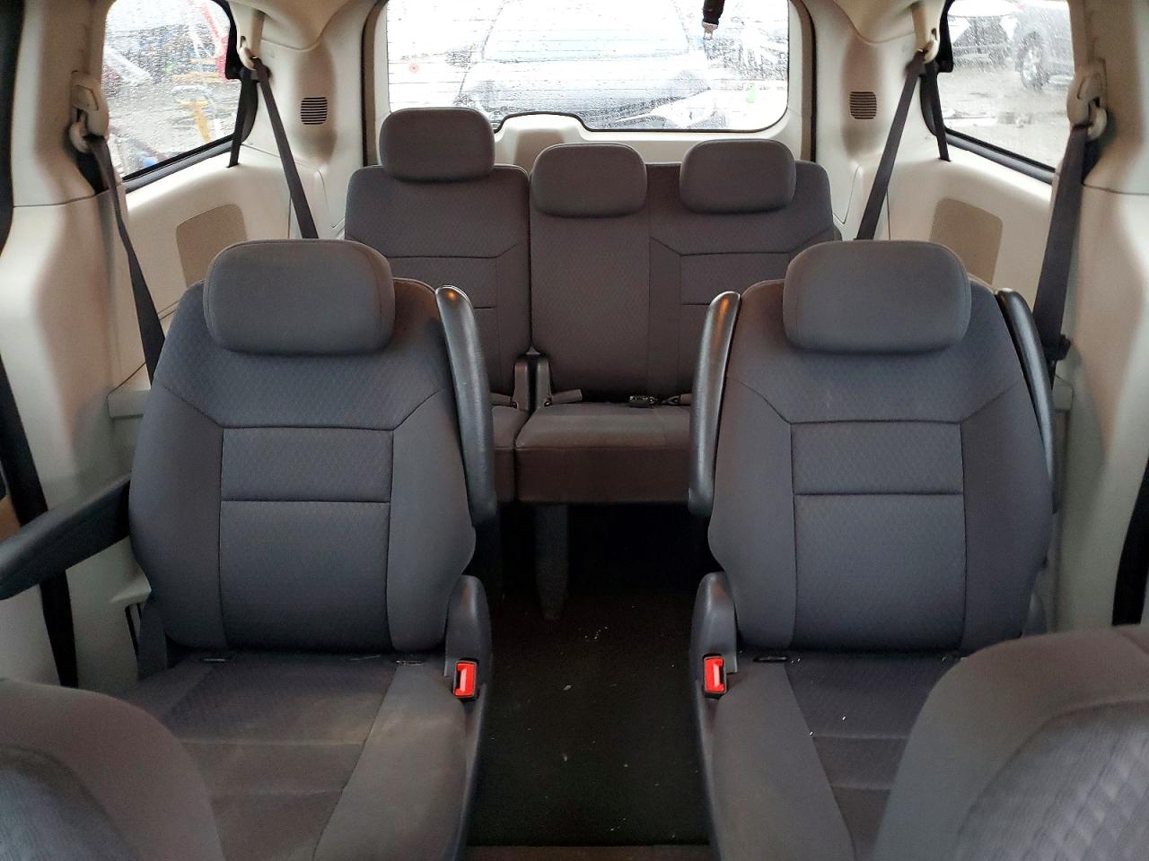 2010 DODGE GRAND CARAVAN SE photo 10