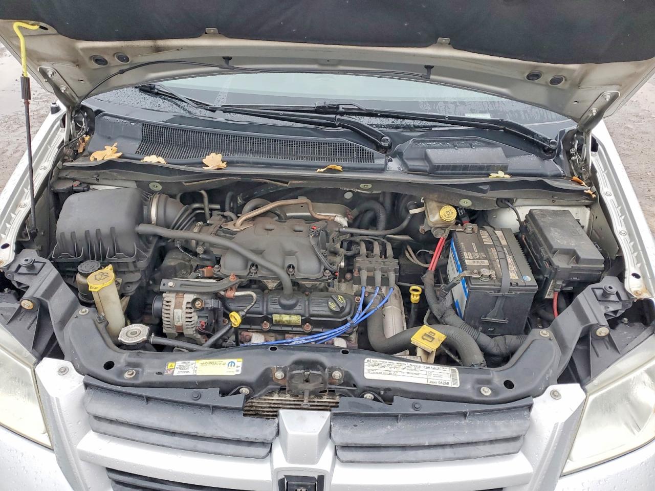 2010 DODGE GRAND CARAVAN SE photo 12