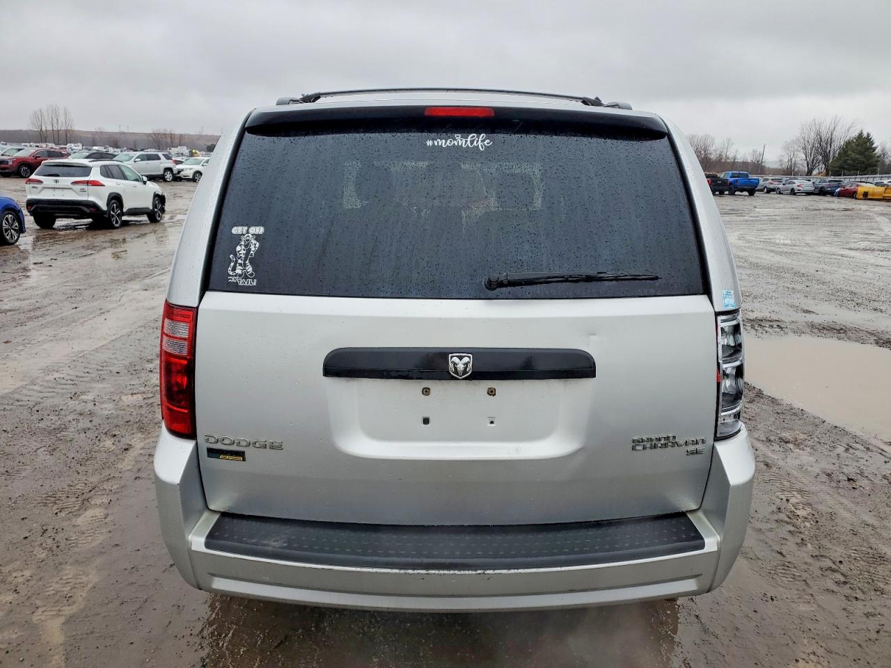 2010 DODGE GRAND CARAVAN SE photo 6