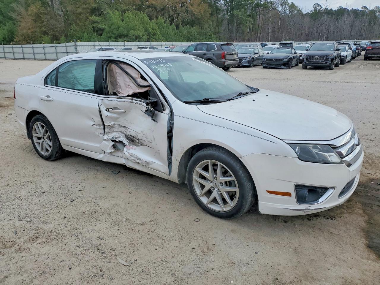 2010 FORD FUSION SEL photo 4