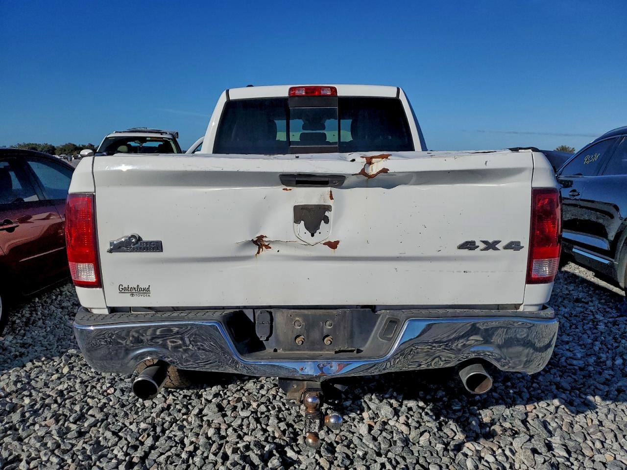 2015 RAM 1500 SLT photo 6