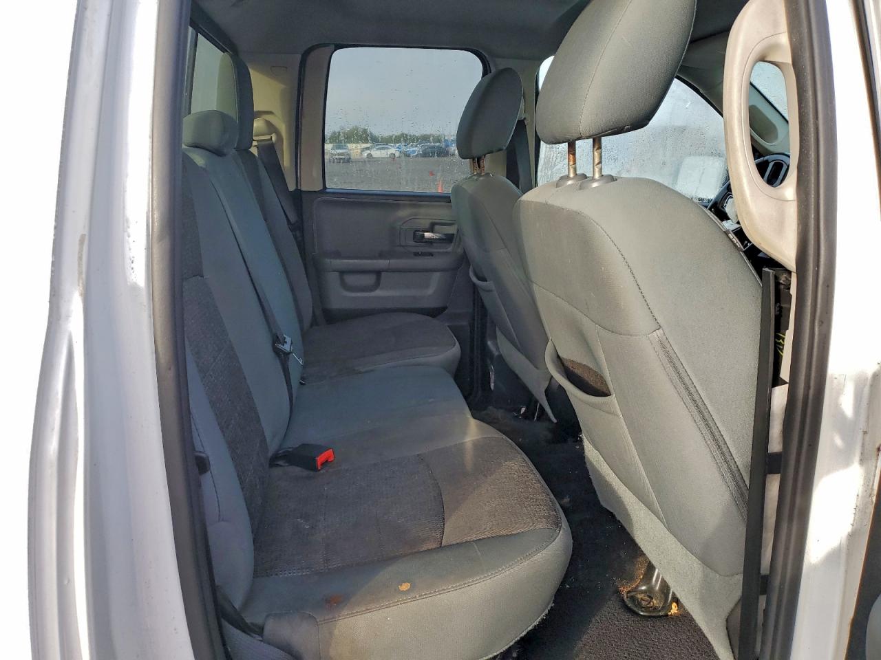 2015 RAM 1500 SLT photo 10