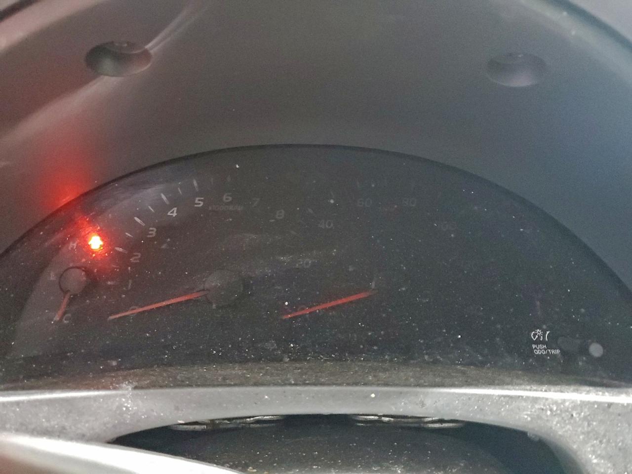 2011 TOYOTA CAMRY BASE photo 9