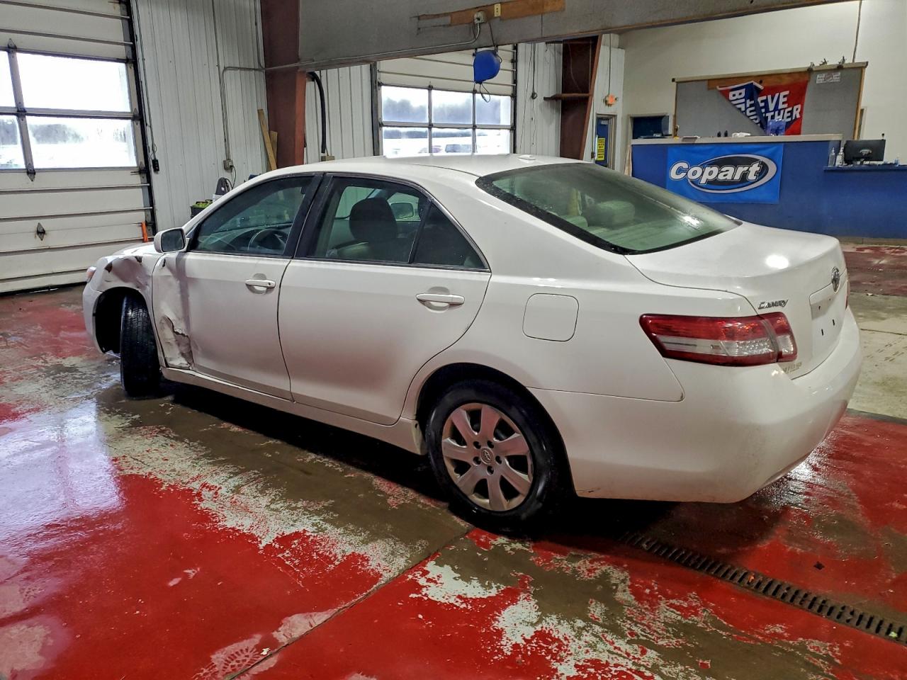 2011 TOYOTA CAMRY BASE photo 2
