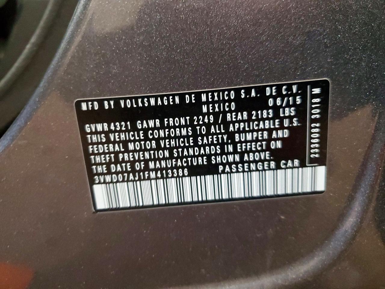 2015 VOLKSWAGEN JETTA SE photo 12