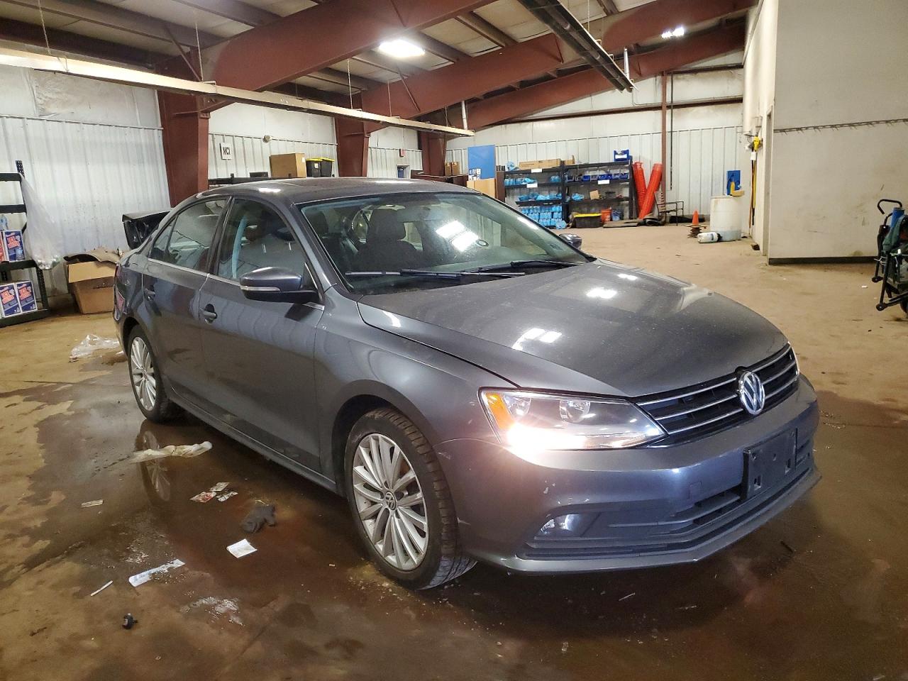 2015 VOLKSWAGEN JETTA SE photo 4