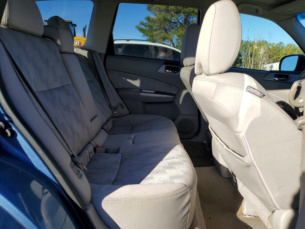 2010 SUBARU FORESTER 2.5X PREMIUM photo 31