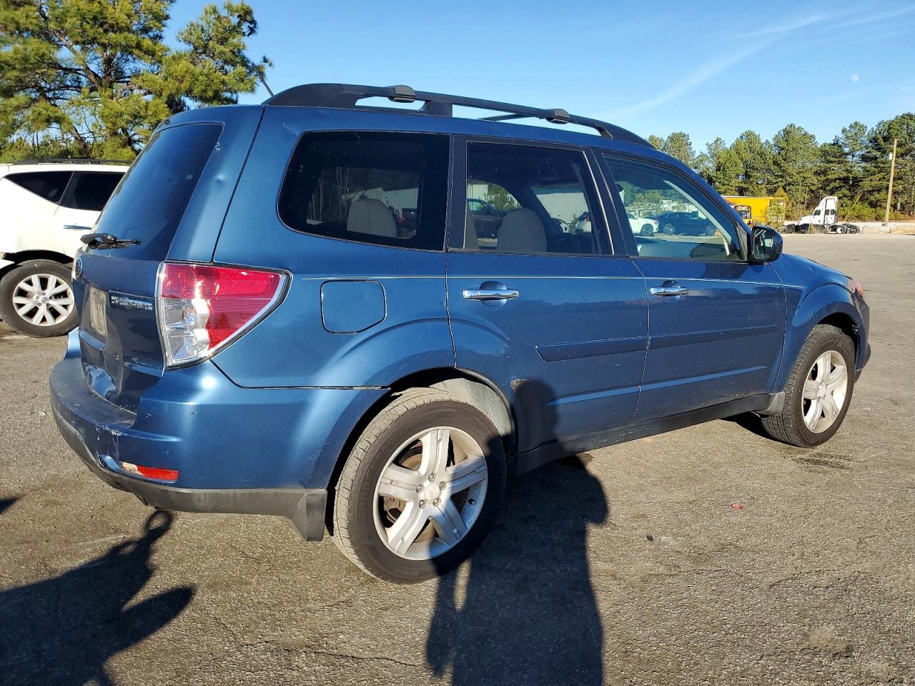 2010 SUBARU FORESTER 2.5X PREMIUM photo 7