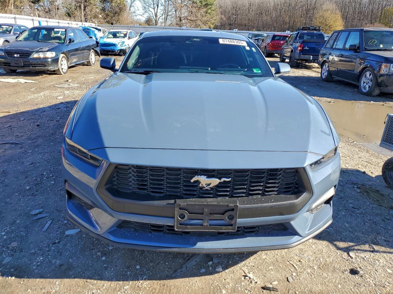 2025 FORD MUSTANG photo 5
