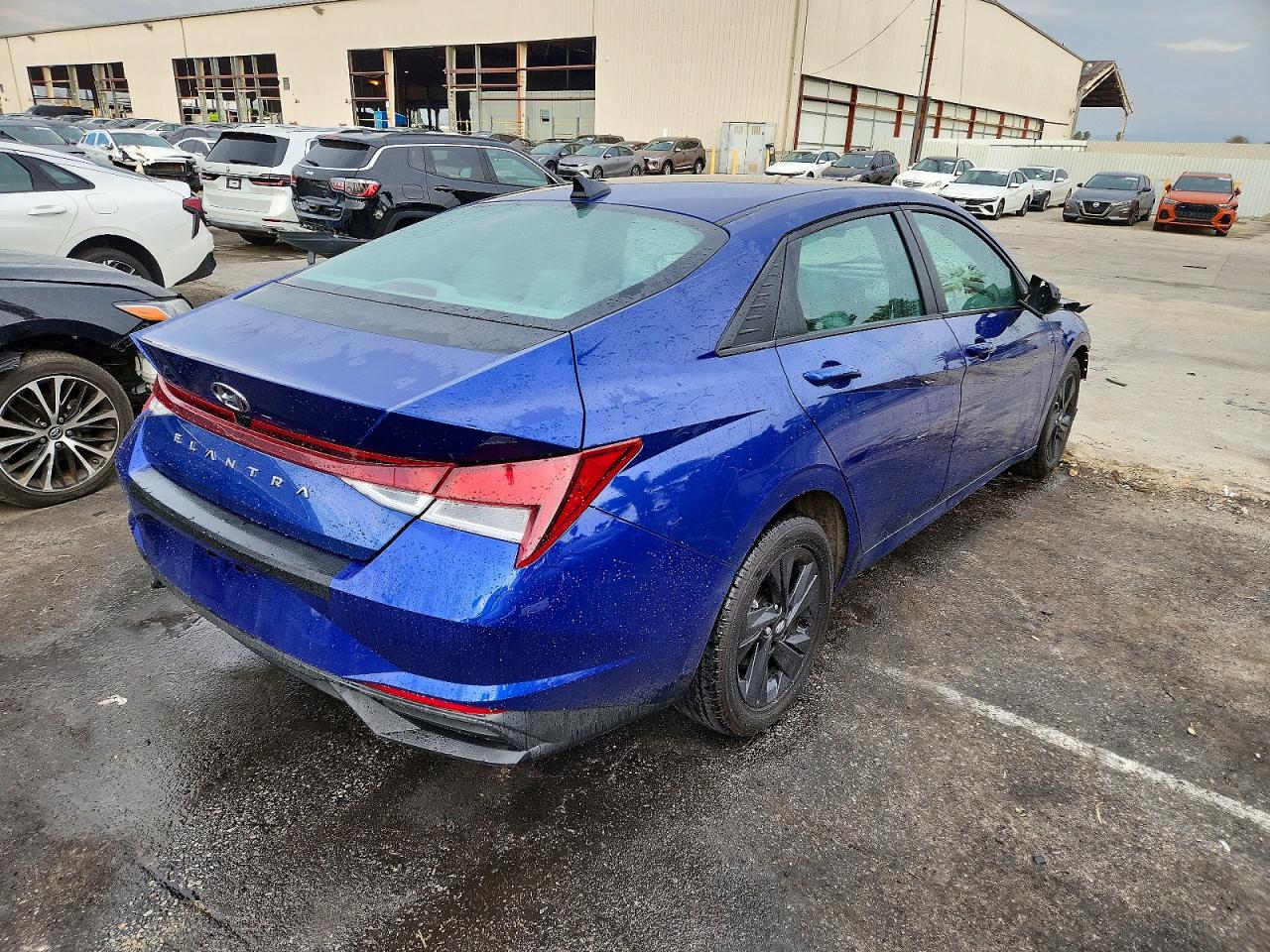 2021 HYUNDAI ELANTRA SEL photo 3