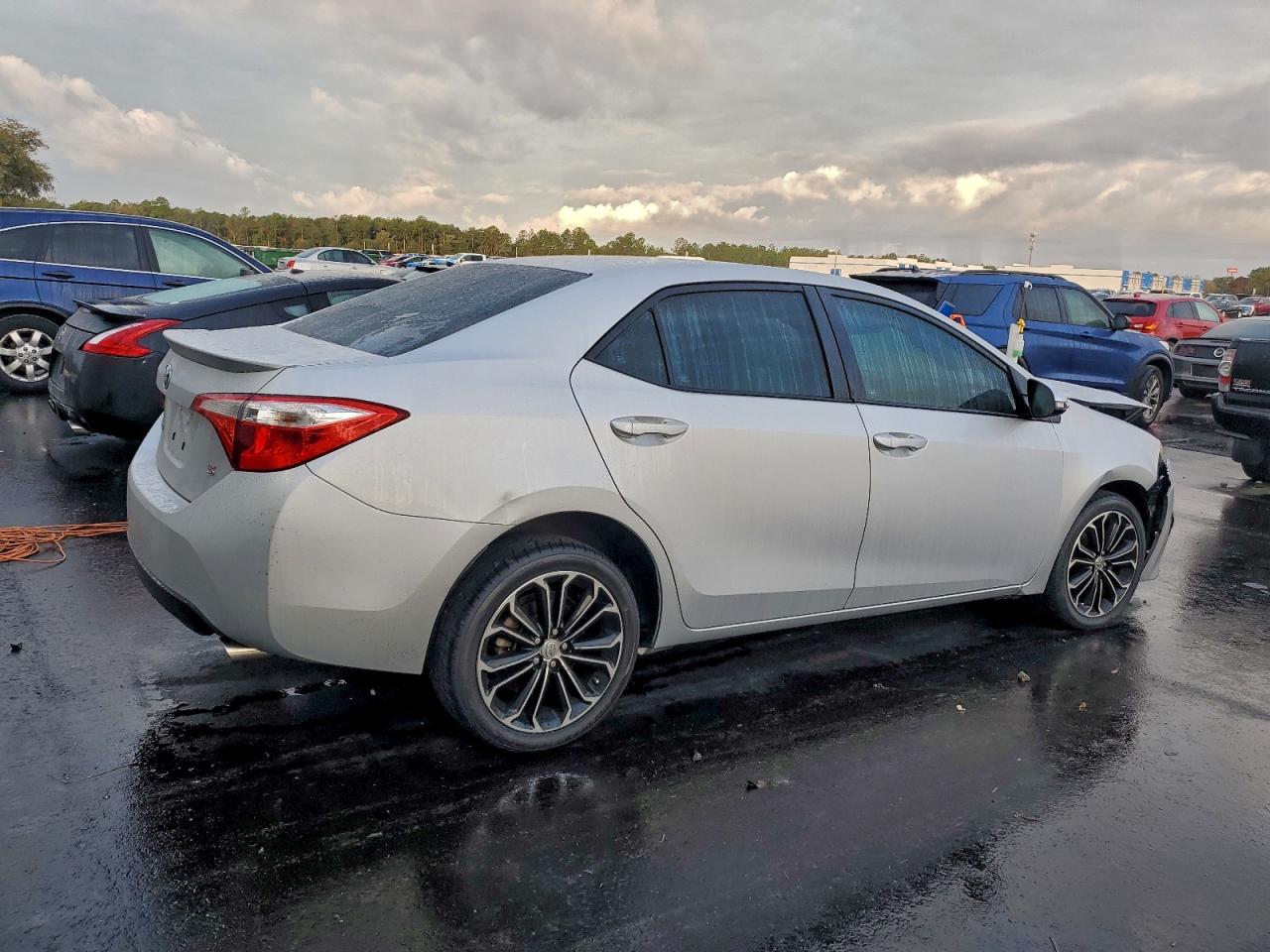 2016 TOYOTA COROLLA L photo 3