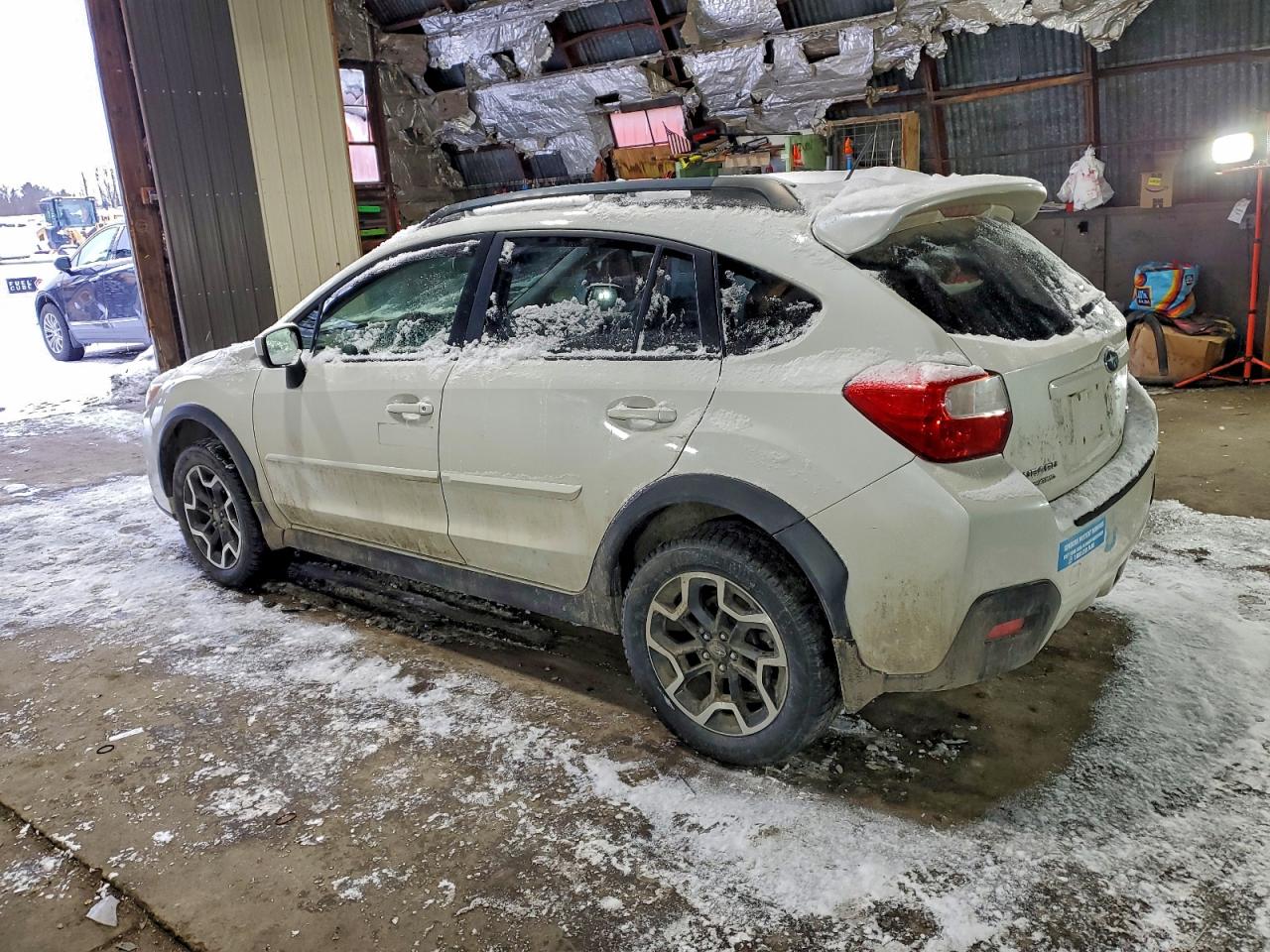2017 SUBARU CROSSTREK PREMIUM photo 2