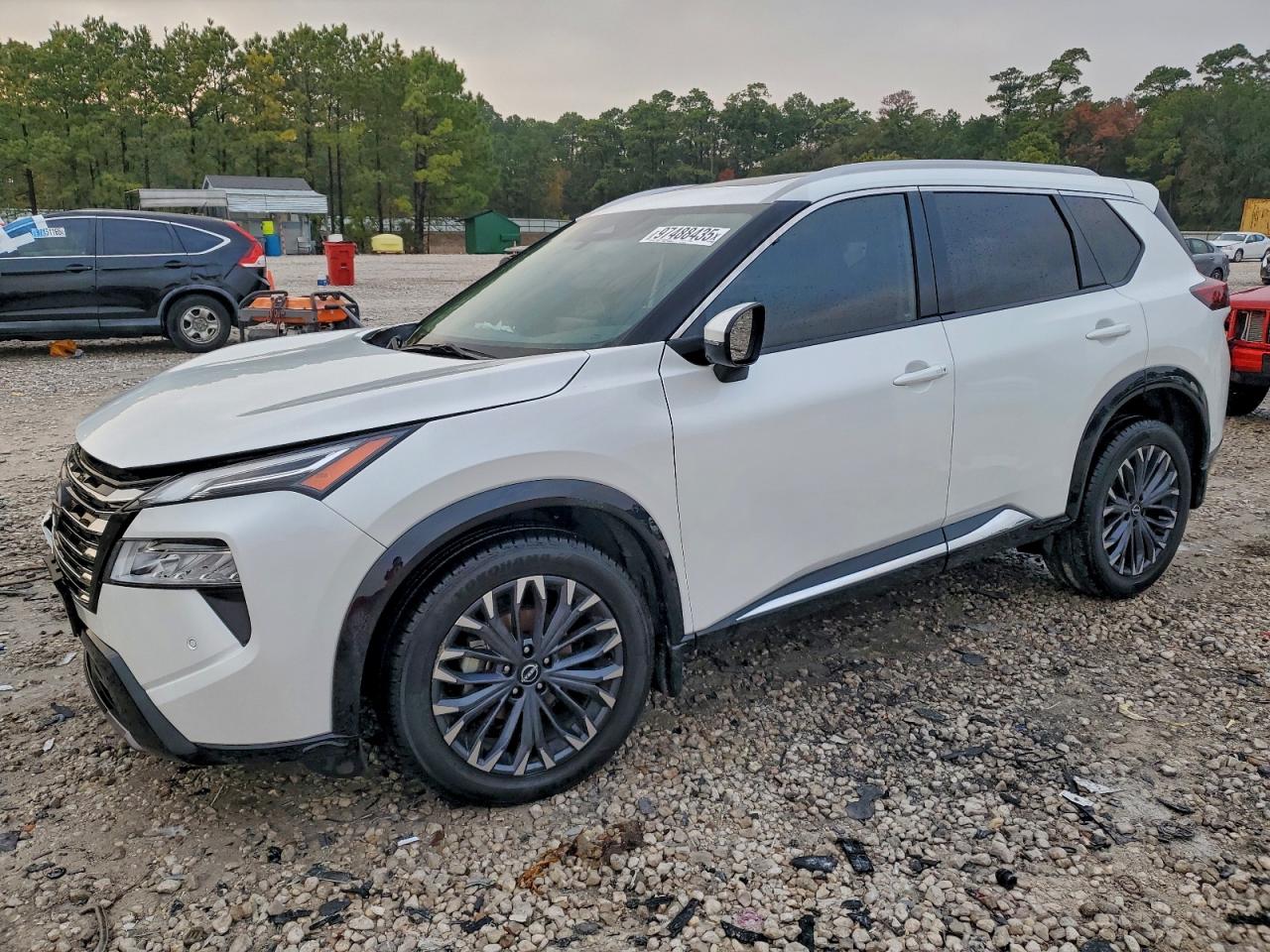 2024 NISSAN ROGUE