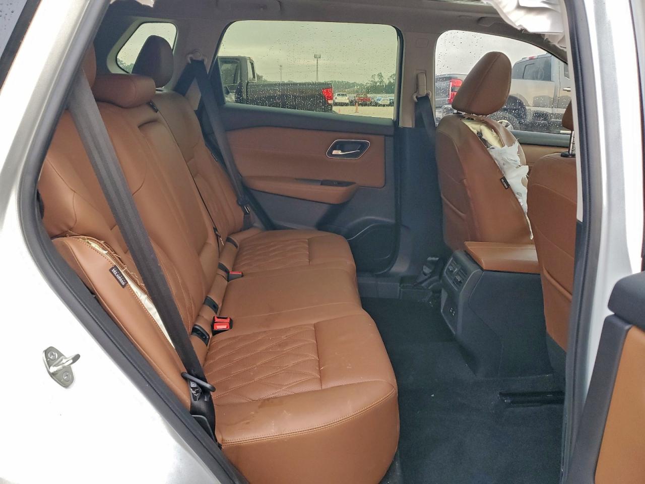 2024 NISSAN ROGUE PLATINUM photo 11