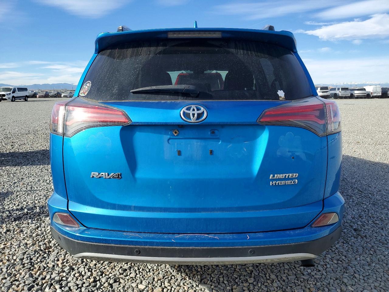 2017 TOYOTA RAV4 HV LIMITED photo 6